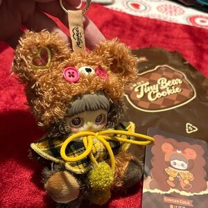 Maymei tiny Bear Cookie Ginger Cola”w/bag  and card Keychain; new skeleton eyes
